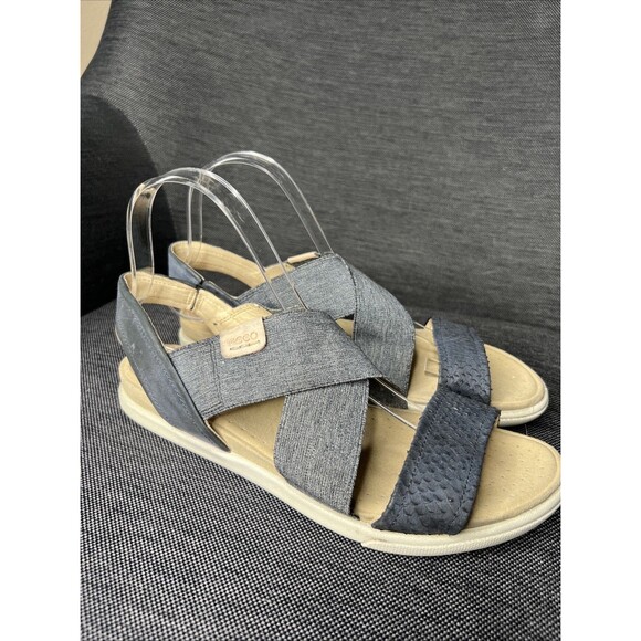 Ecco Damara Sandals Womens 39 / 8.5 Gray Leather Cross Strap Stretchy Comfort - Picture 3 of 9